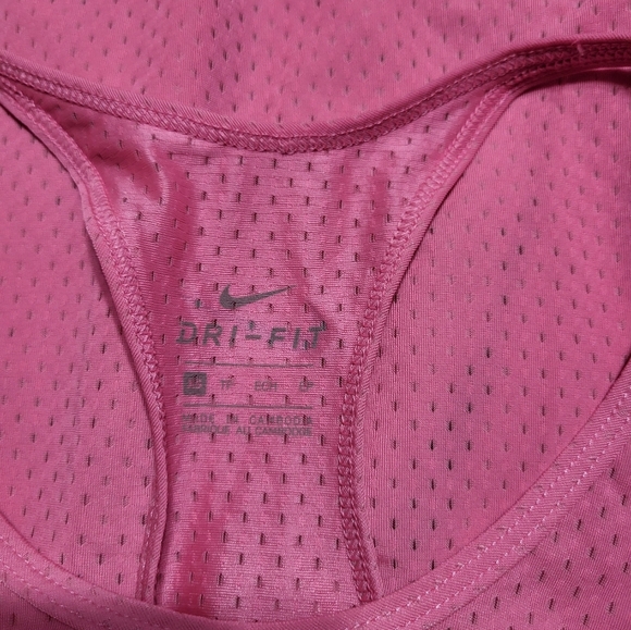 Nike Sport Top Size Medium - Picture 4 of 5